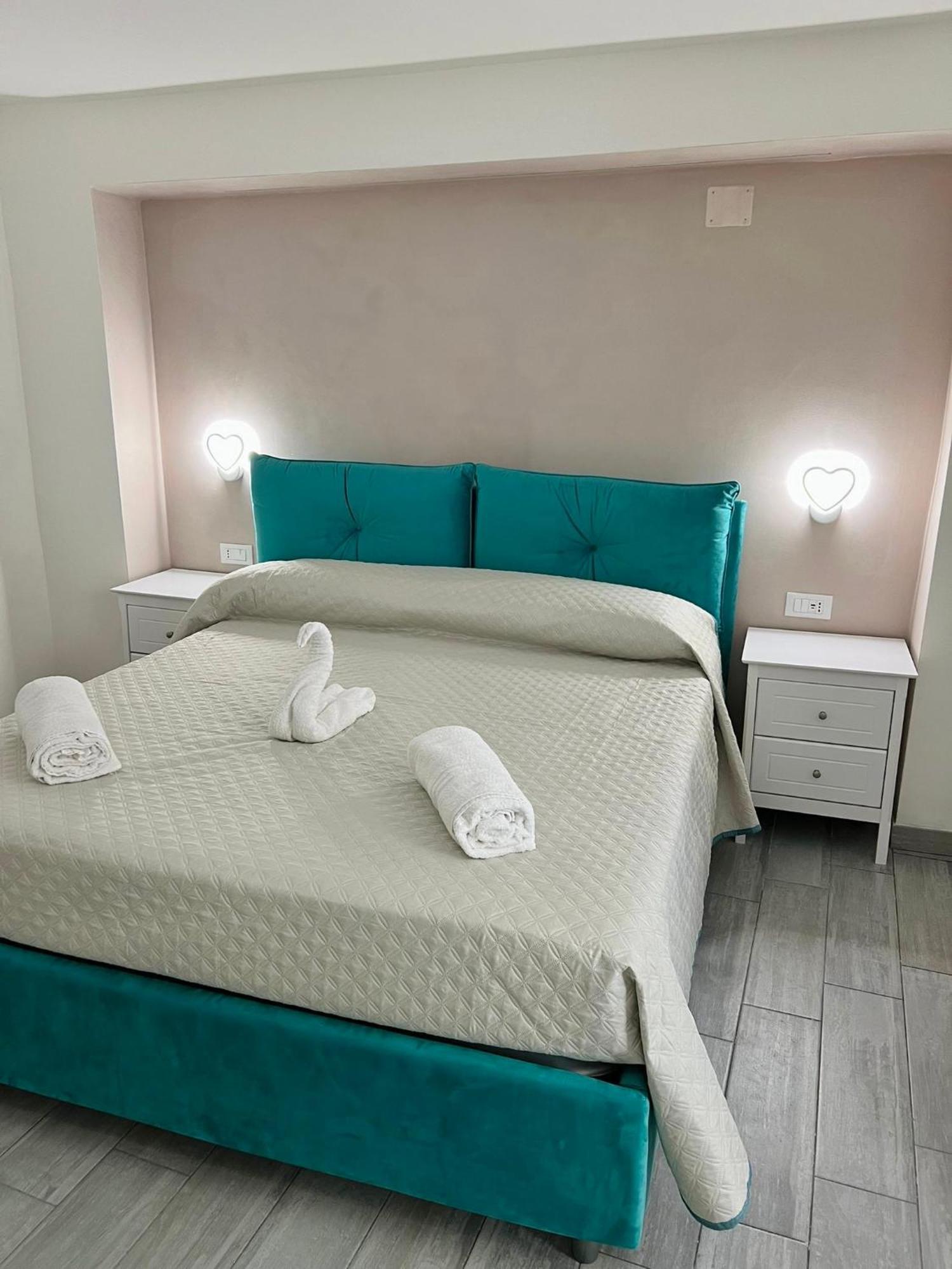 Costa Degli Dei Rooms ピッツォ エクステリア 写真
